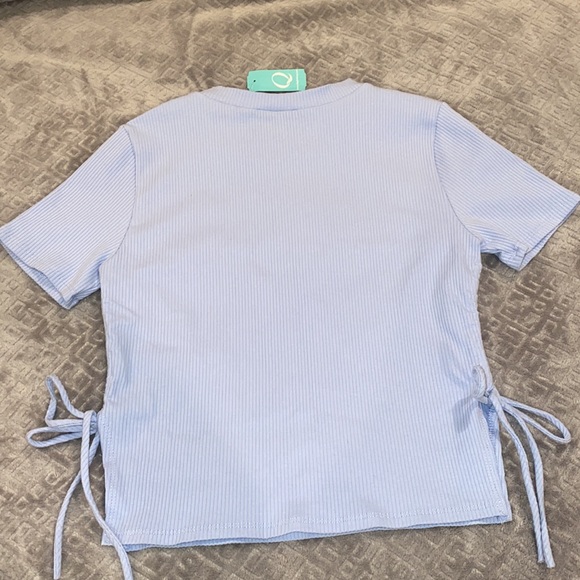 Blue top - Picture 2 of 3